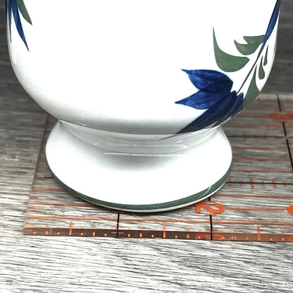 Vintage Hand Painted Small Asian Vase w/ Vibrant Blue & Green Flowers 5